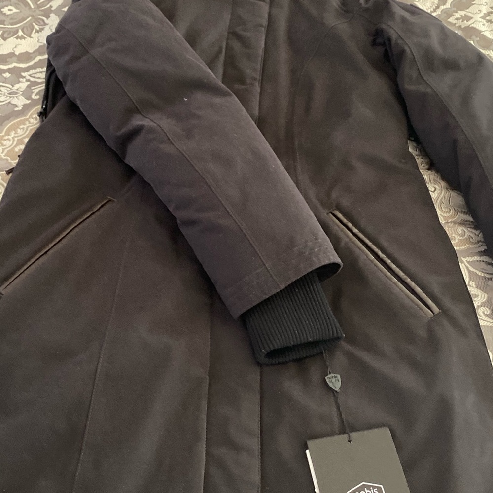 Nobis lady Taylor trench